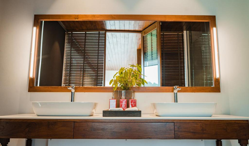 contemporary luxury villas in sri lanka