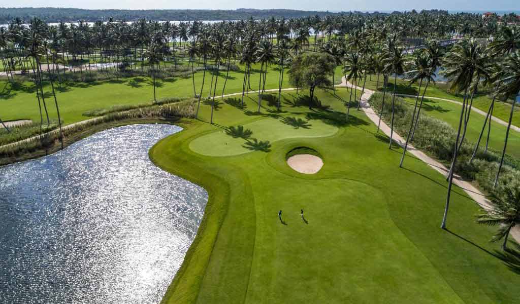 hotels-with-golf-courses-in-sri-lanka