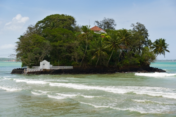 things to do in weligama